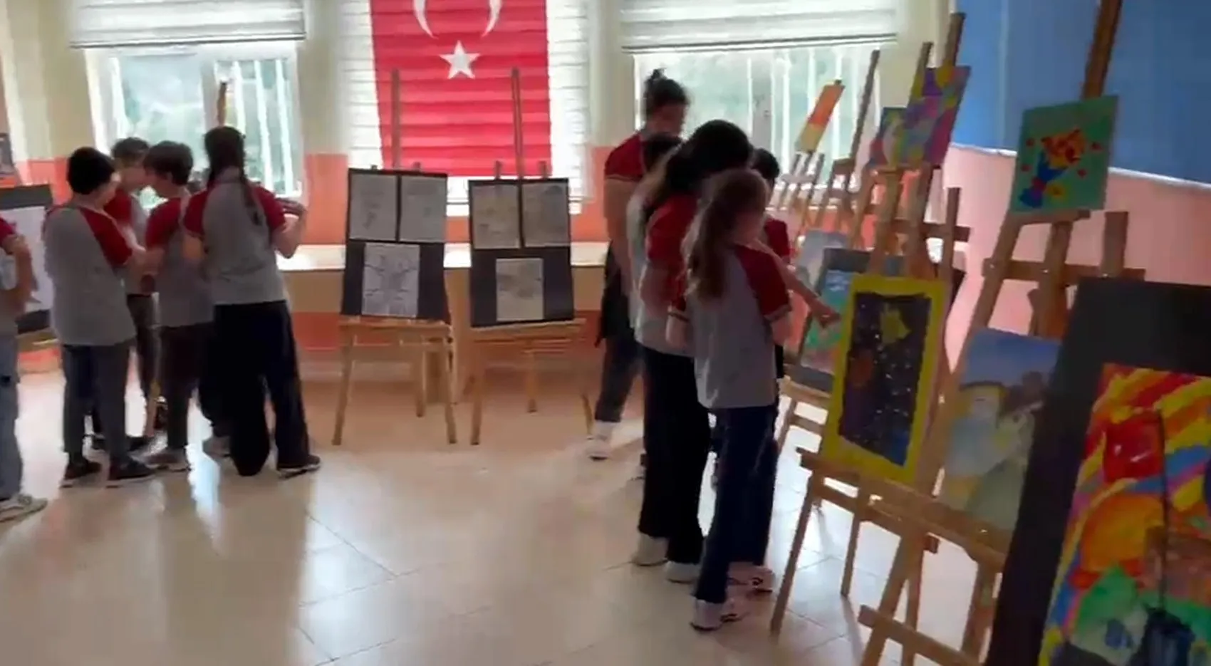 Disleksi engel tanımadı 11 yaşındaki Nuse Nur’un sanat serüveni