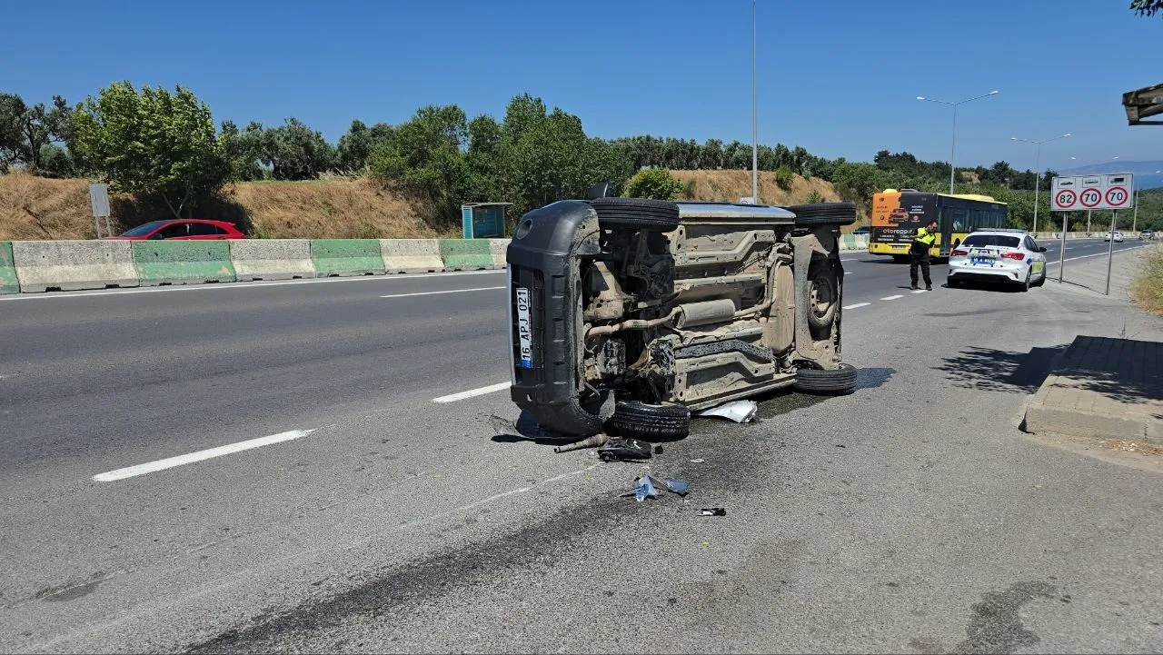 Mudanya yolunda kaza sürücüyü hastanelik etti