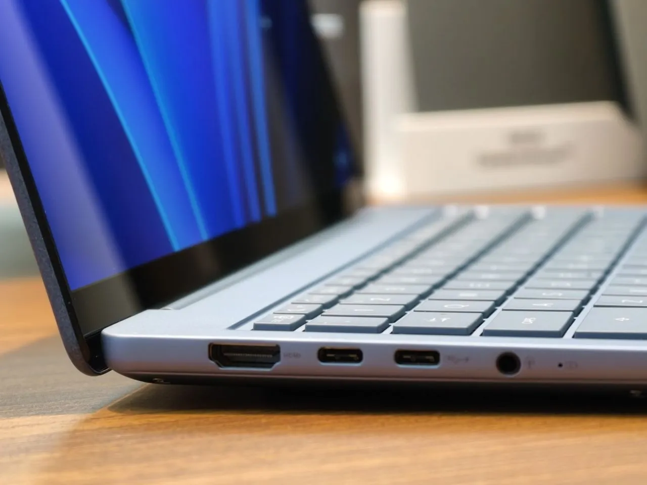 Asus, Intel, AMD ve Qualcomm işlemcili yeni Zenbook 14’ü tanıttı