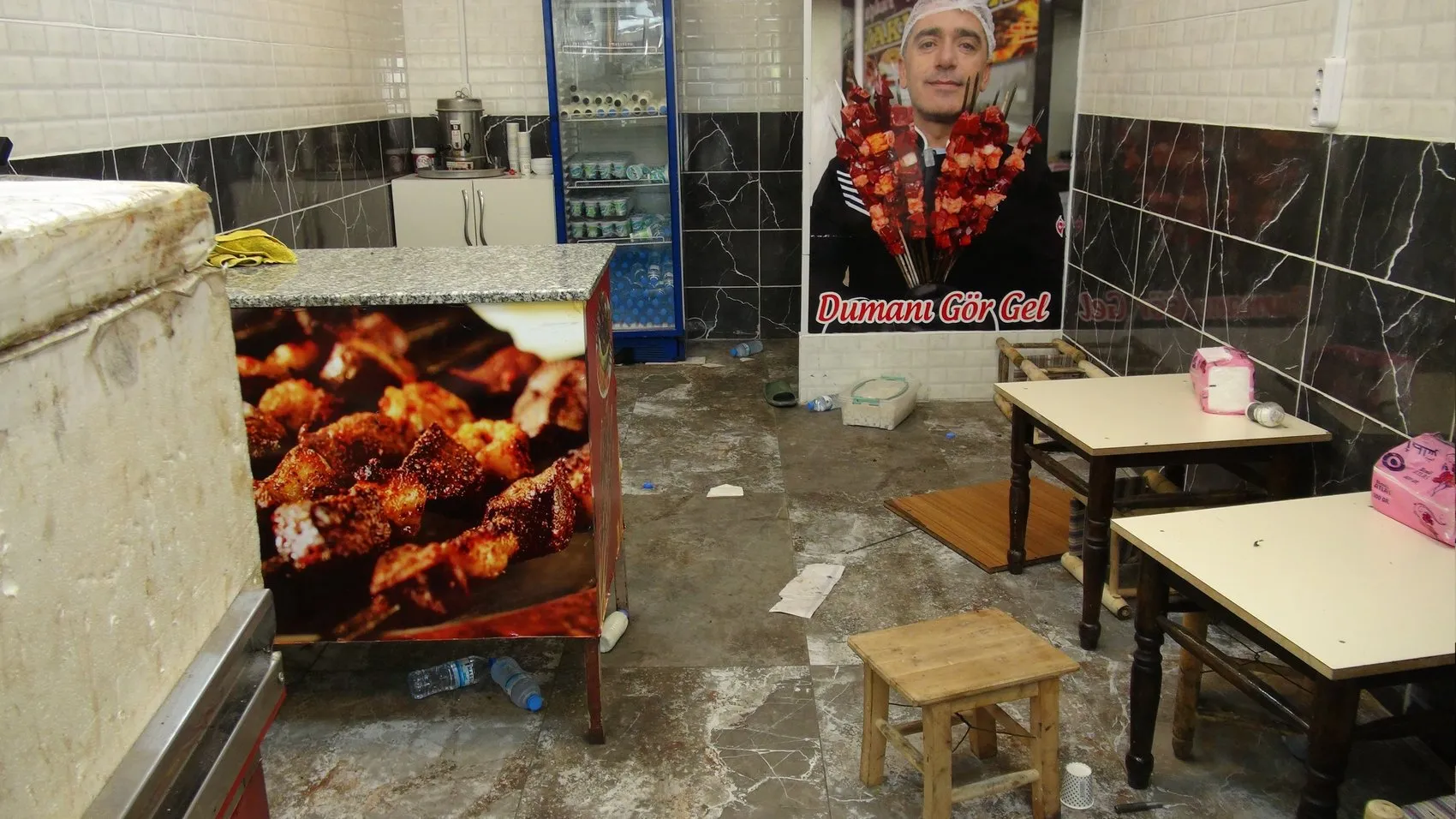 Kilis’te kebap salonunda kanlı kavga kameraya yansıdı