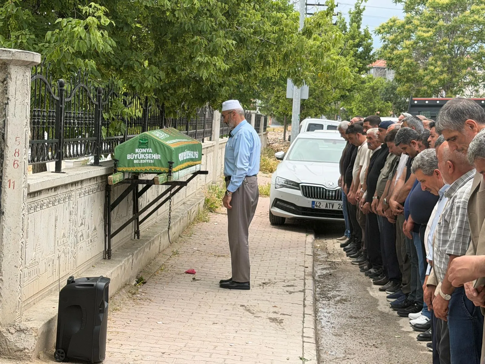 Uzaklaştırma kararına rağmen eşini katletti