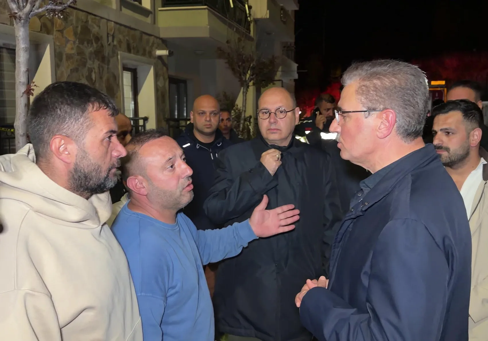 Erzurum'da ev yangını 71 yaşındaki Hacer Tikankuş hayatını kaybetti
