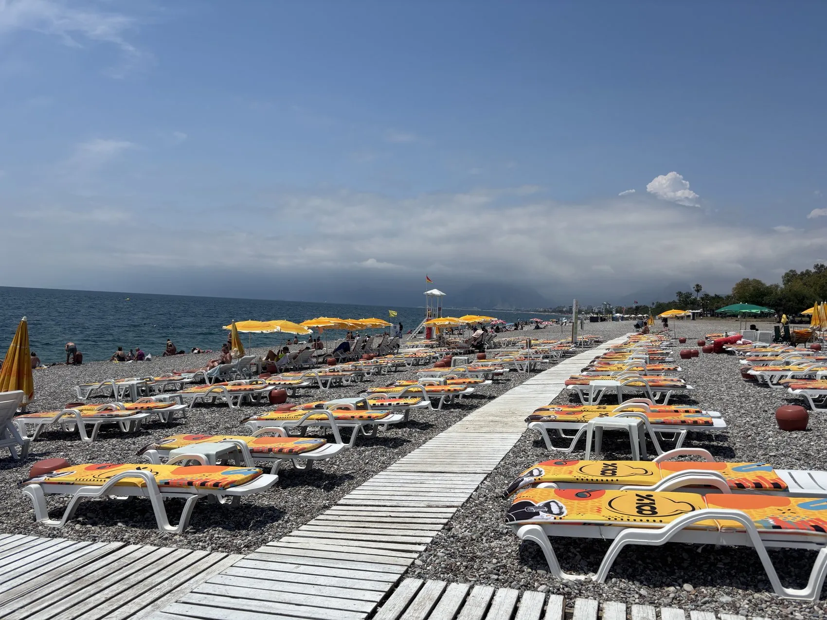 Antalya sahillerinde sigara içmek artık yasak