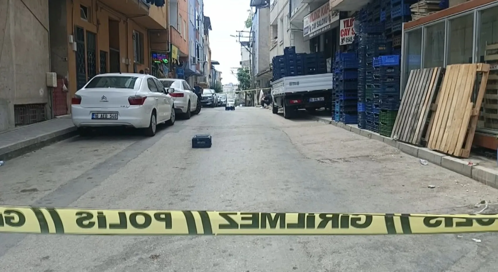 Bursa sokaklarında gündüz vakti silahlı dehşet