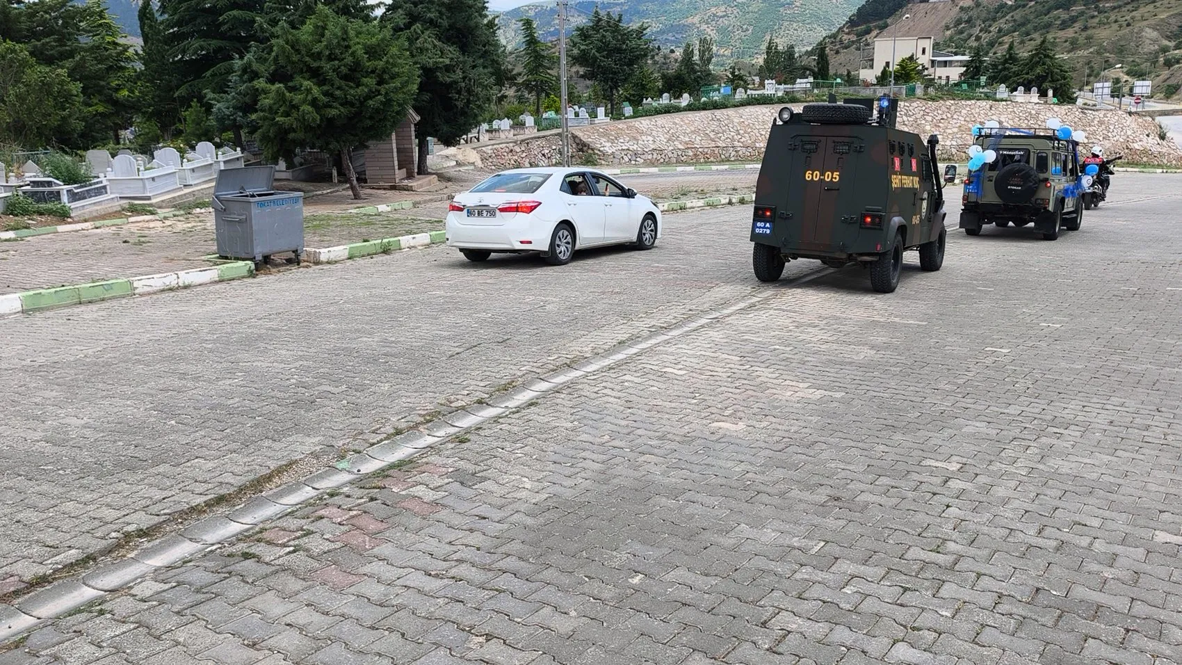 Şehit çocuklarına emniyet teşkilatından vefalı sünnet töreni
