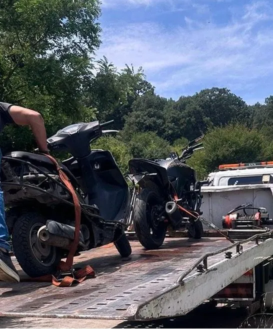 Maltepe'de çalınan motosikletin GPS sinyali hırsızları yakalattı