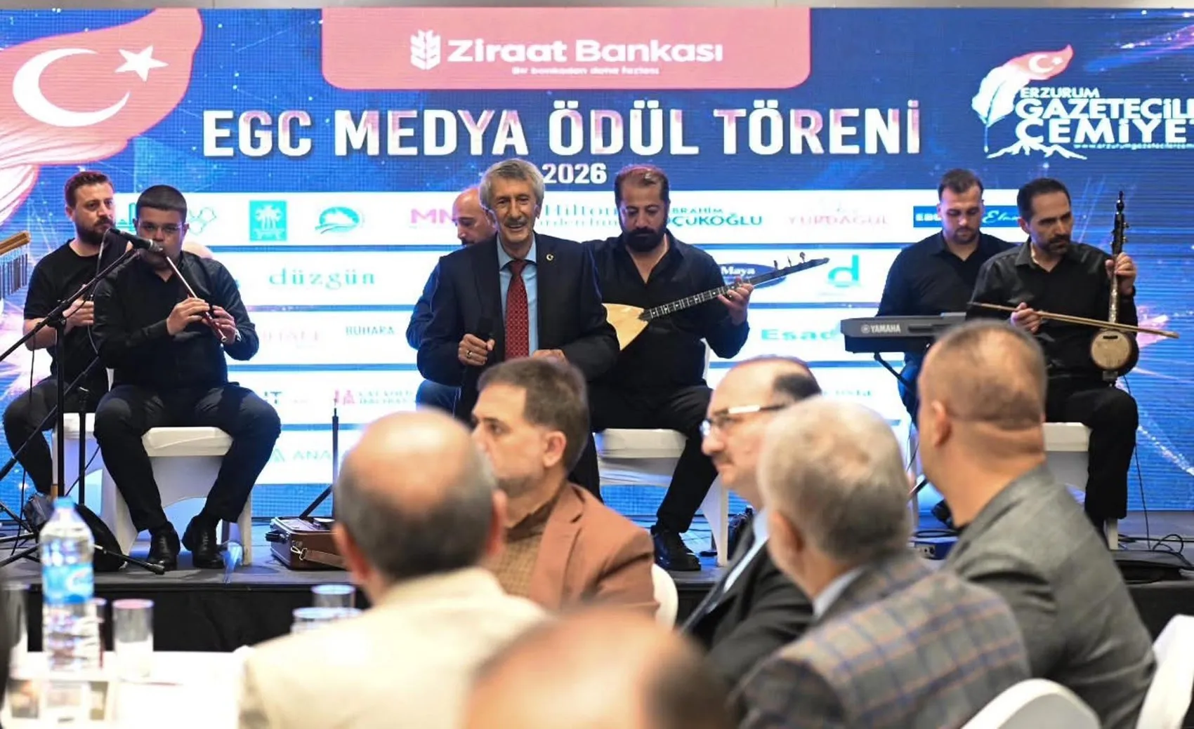 Erzurum basınının başarılı isimleri ödüllerine kavuştu