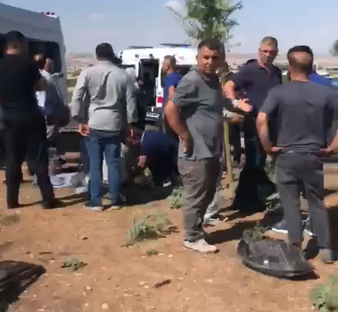 Batman'da minibüs kazası 15 kişiyi hastanelik etti