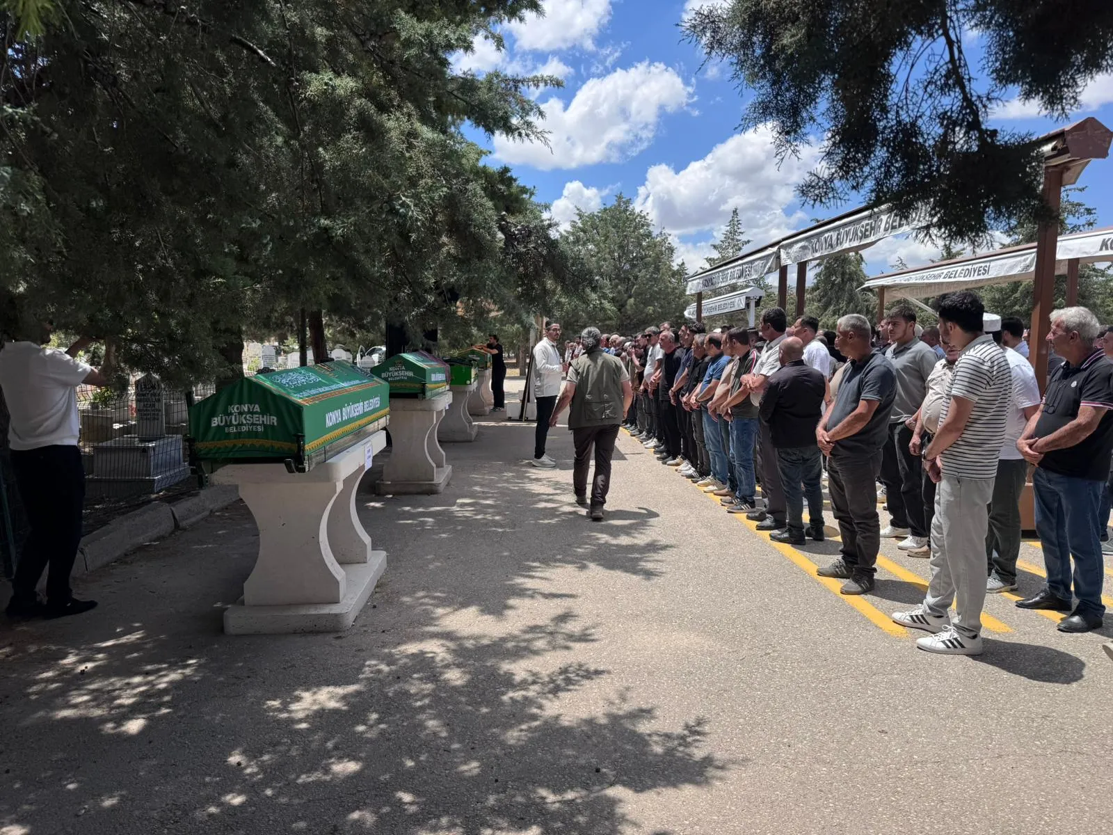Isparta yolunda can verenler Konya'da son yolculuğuna uğurlanıyor