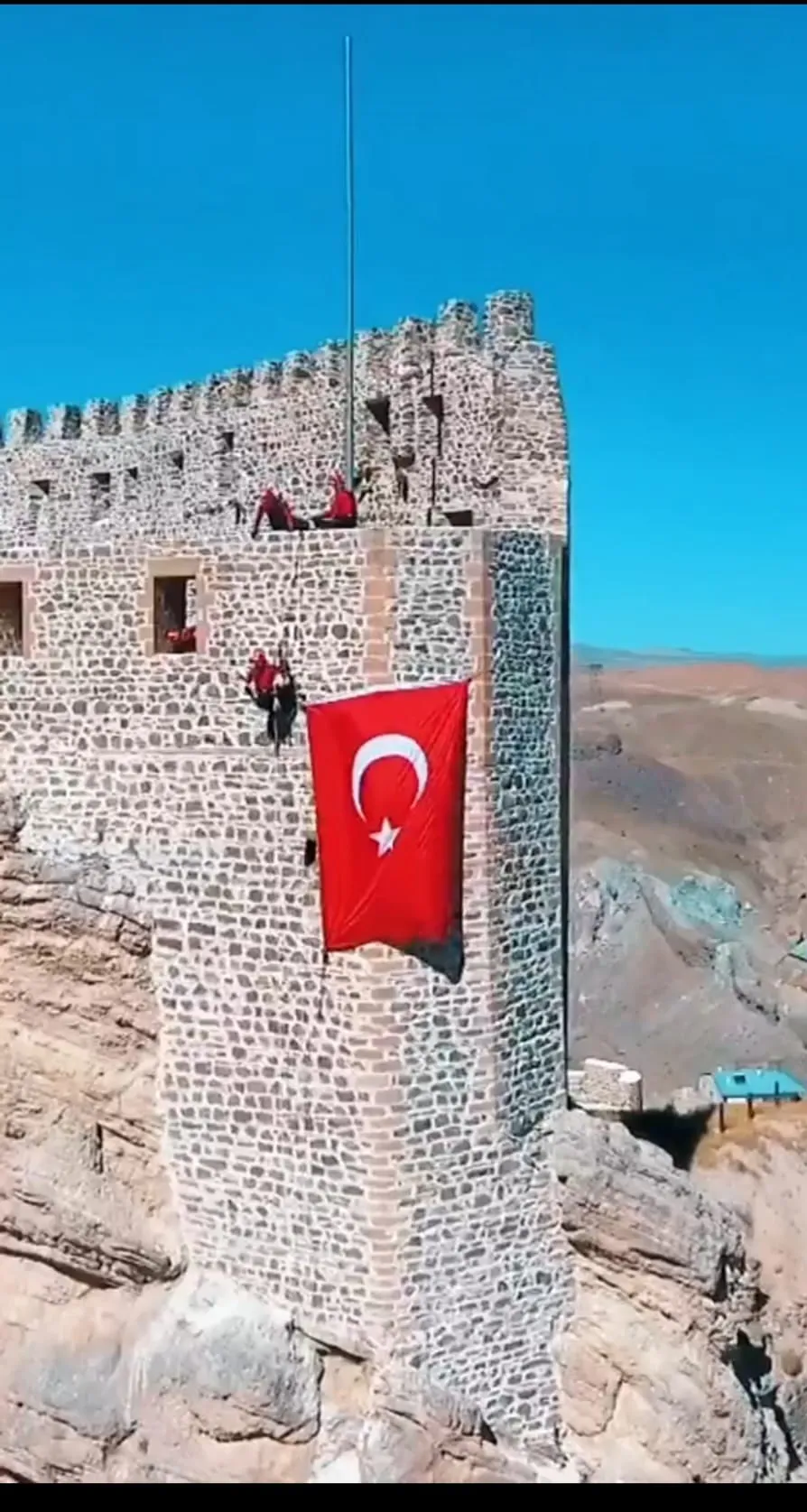 Van Jandarmasından teşkilatın 187 yılına özel görsel kutlama