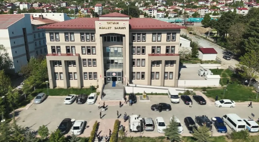 Bitlis merkezli uyuşturucu ağını polis çökertti