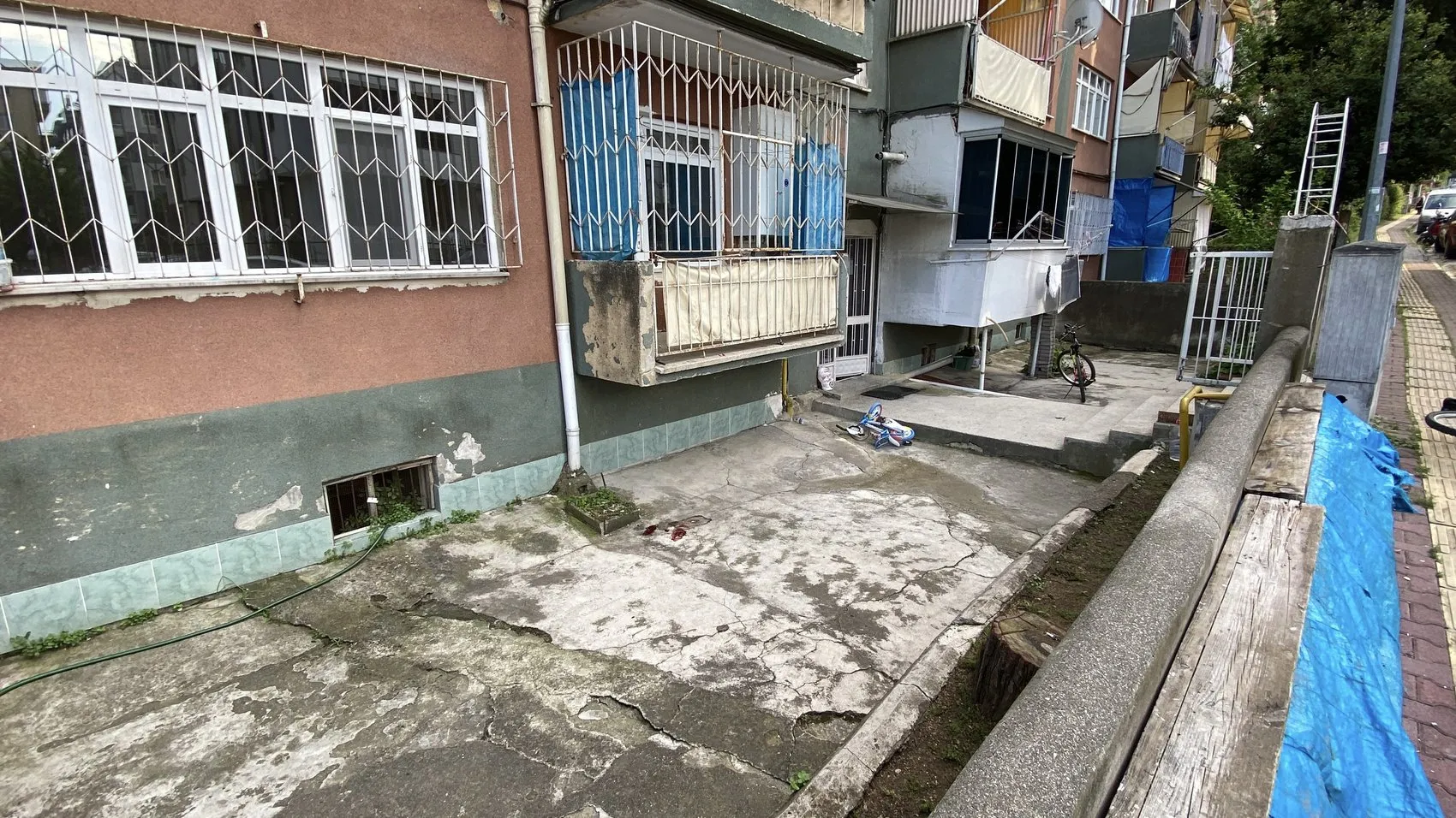 Samsun'da beşinci kattan düşen 1,5 yaşındaki bebek hayatını kaybetti