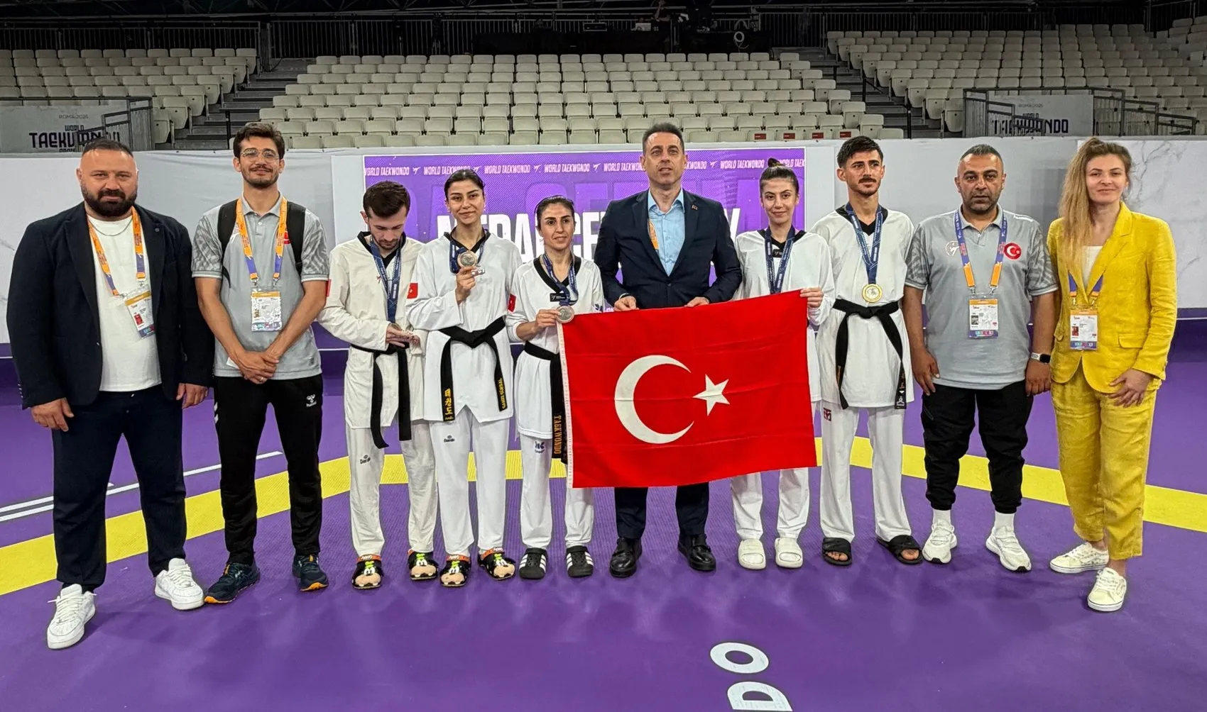 Milli sporcularımız İtalya ve Almanya kürsülerine ambargo koydu