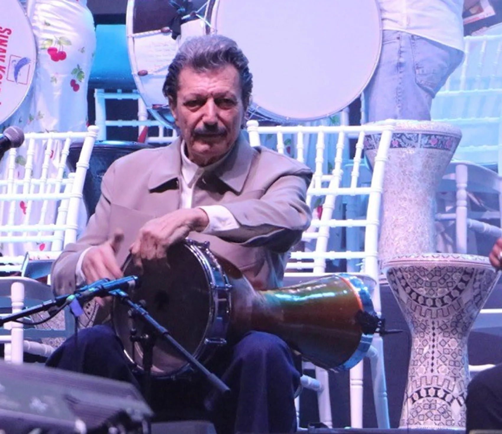 Burhan Öçal Tekirdağ Kiraz Festivali’nde sahneye çıktı