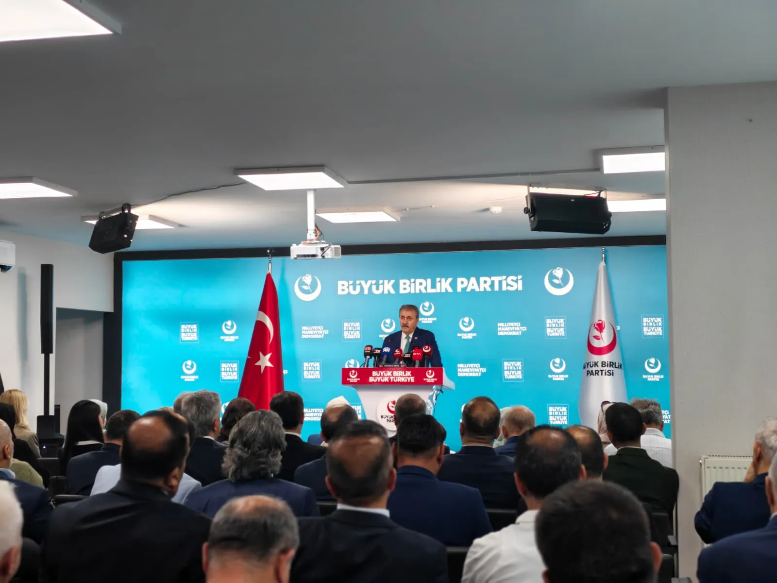 Destici'den hafta sonu planlanan mitingler için yasak çağrısı