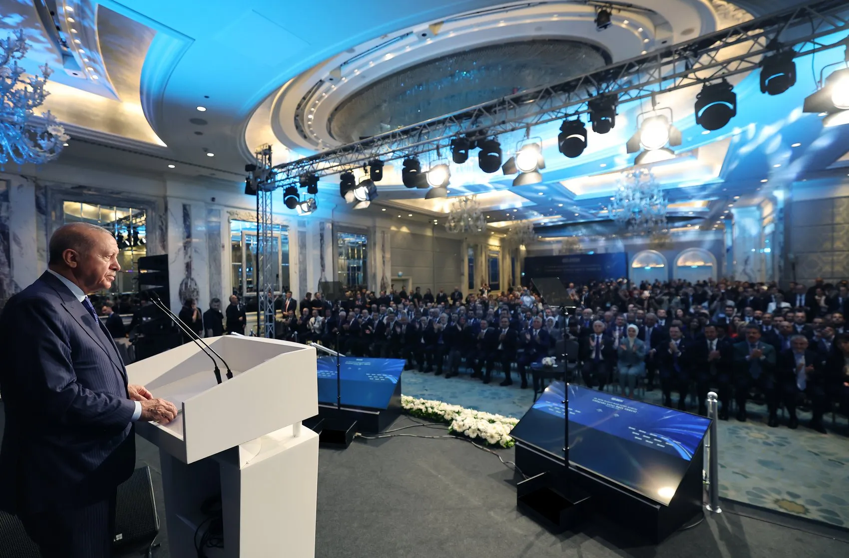 İhracatta Cumhuriyet tarihinin rekoru kırıldı