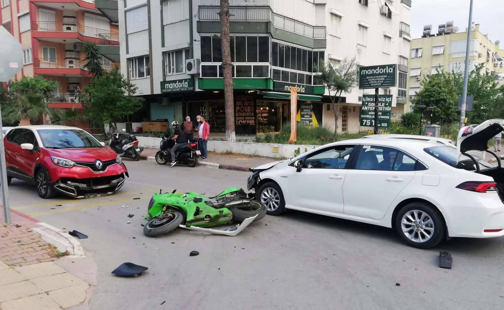 Kaza sonrası imkansızı başardı Tarık yeniden motosiklet üzerinde