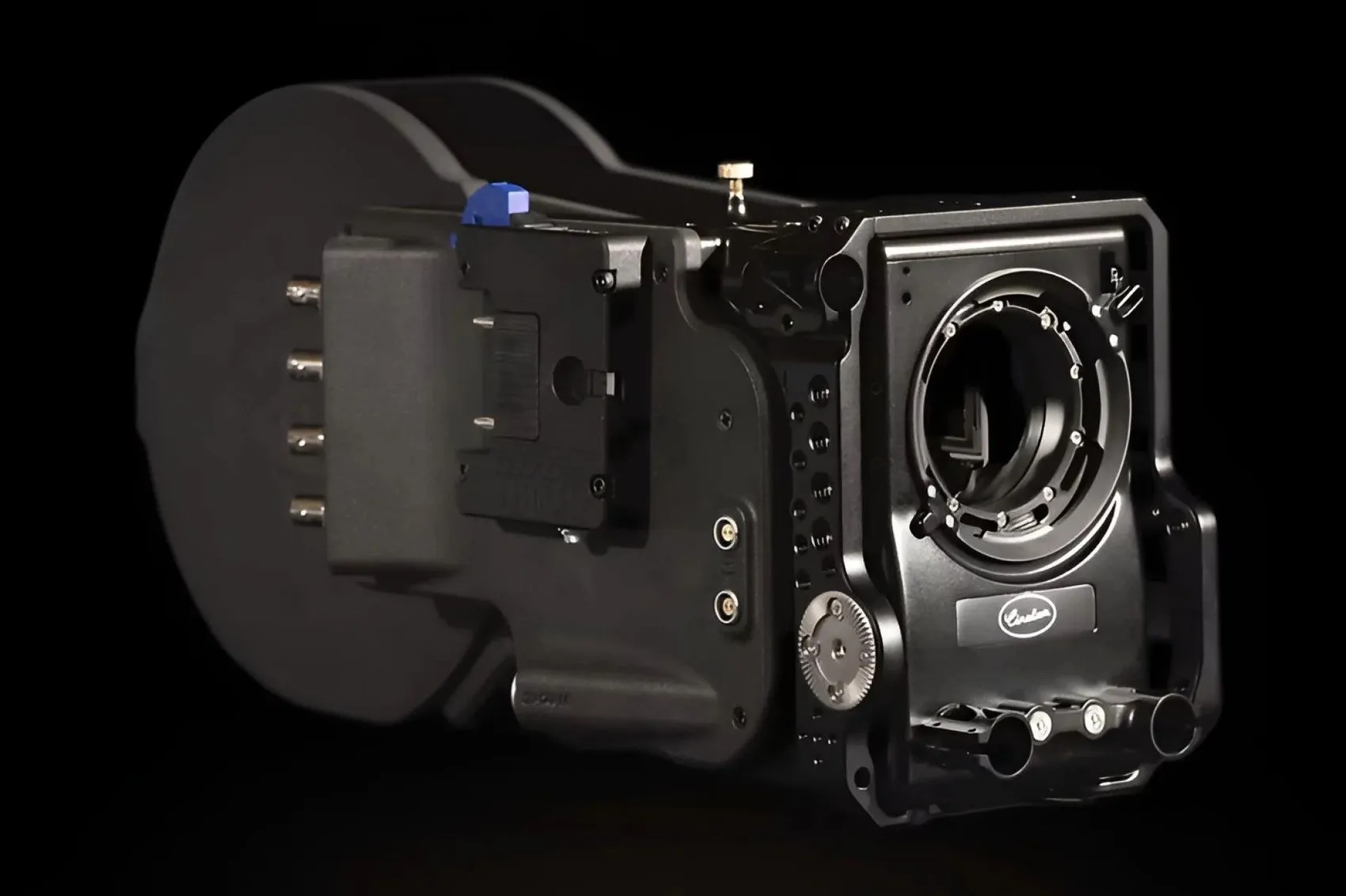 Yeni Hibrit Kamera Hem 16 mm Film Hem Dijital Video Kaydediyor