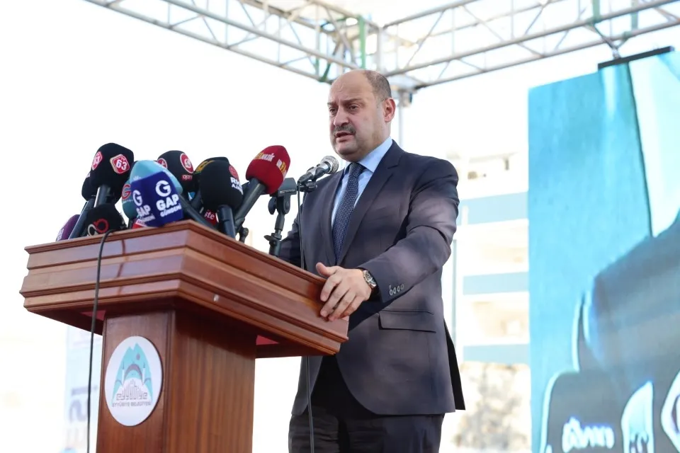 Şanlıurfa'da eski cezaevi alanı yeni belediye binası oluyor