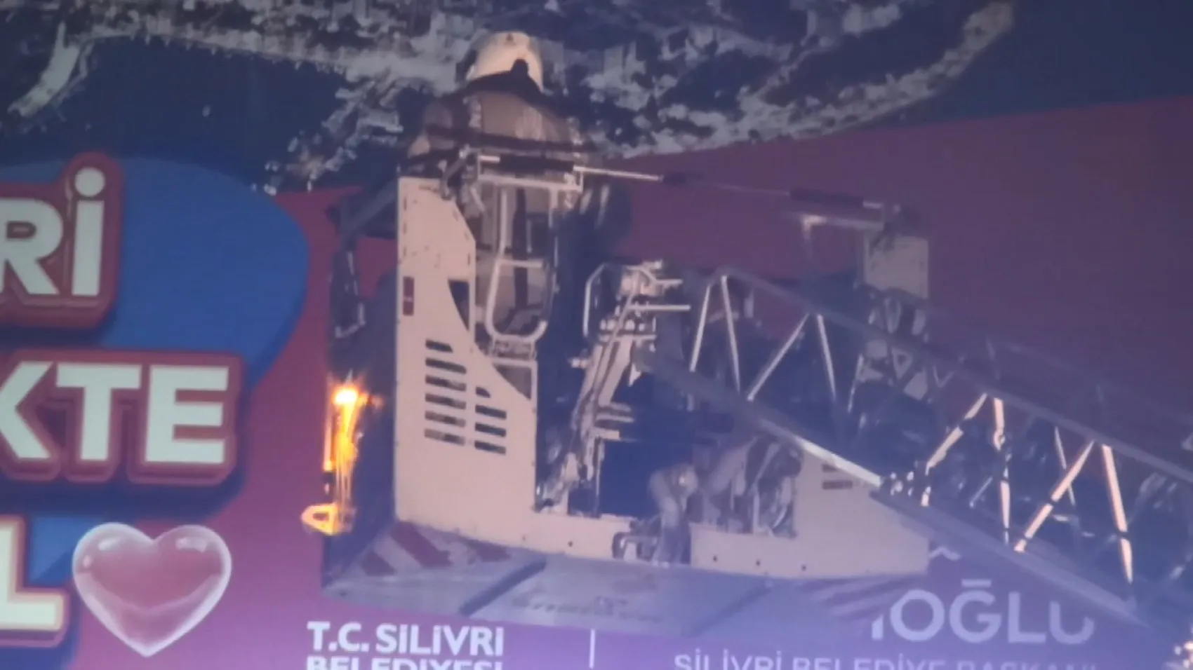 Silivri’de gece yarısı restoran yangını