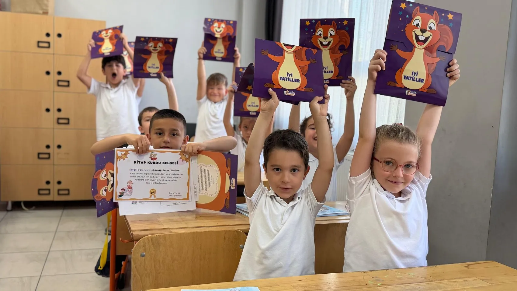 Milyonlarca öğrenci için yaz tatili bugün resmen başladı