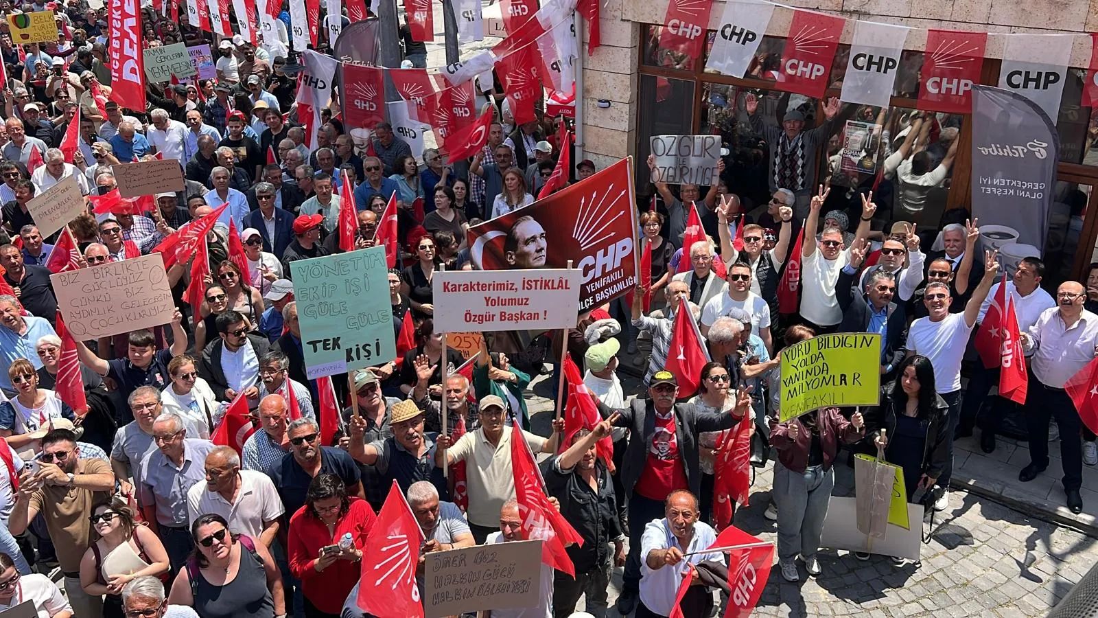 Özgür Özel'den seçmenine sandığa gidin çağrısı