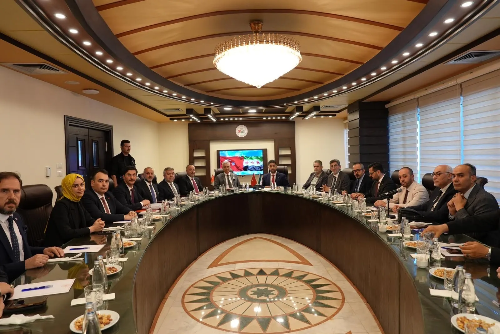 Sağlık Bakanı Memişoğlu Şam'da temaslarda bulundu