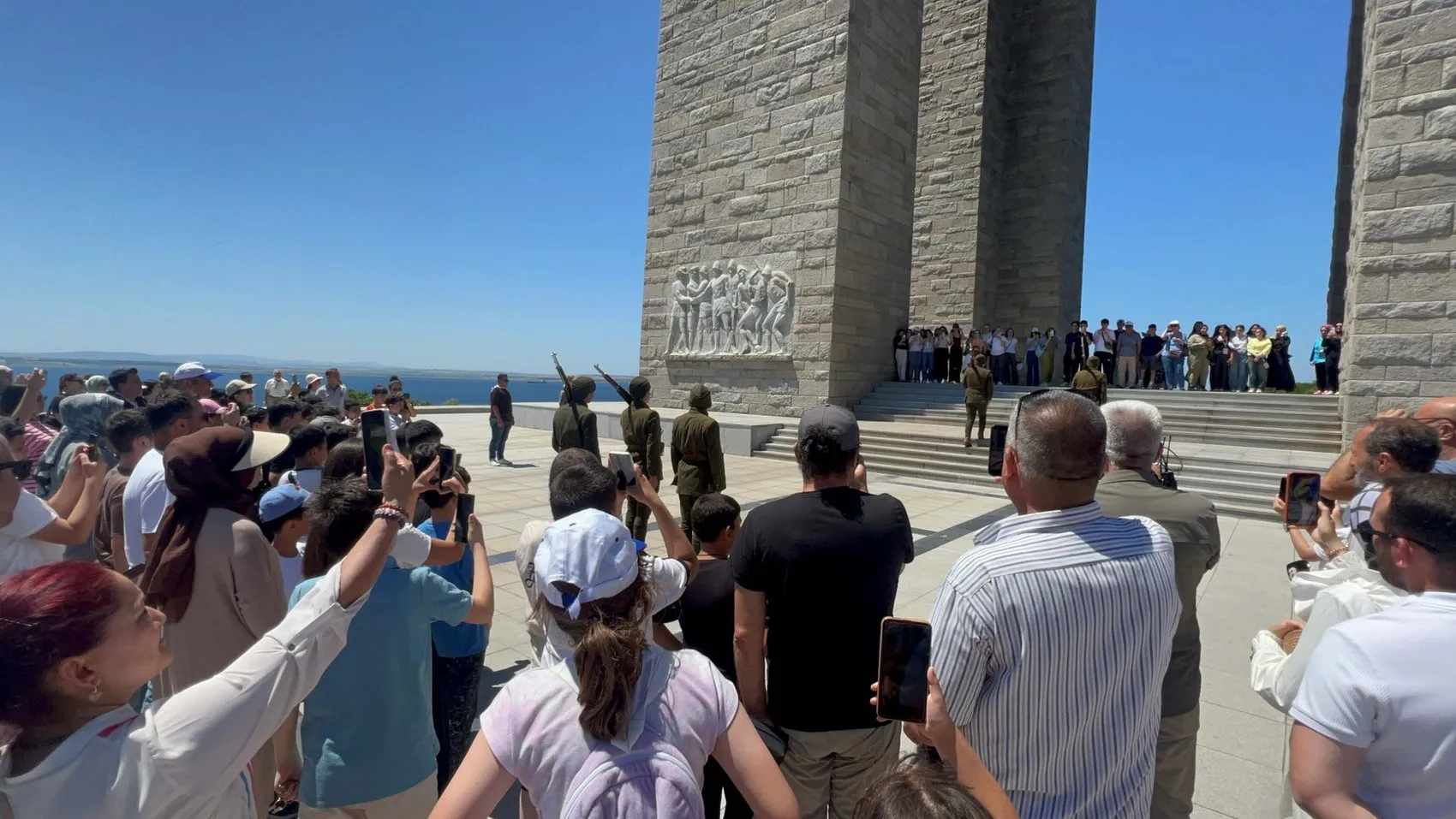 Çanakkale’de tarihi nöbet başladı