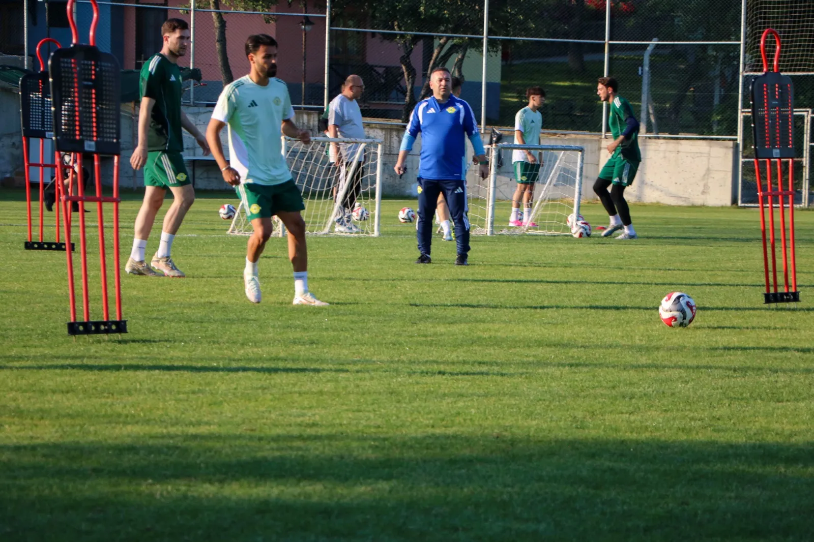 Esenler Erokspor yeni sezon için Bolu’da ter döküyor