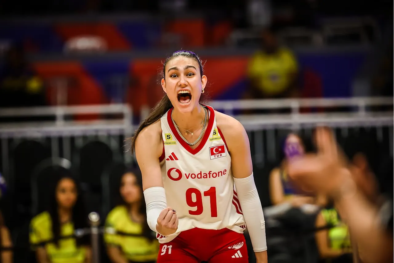 Filenin Sultanları Milletler Ligi’ne galibiyetle start verdi