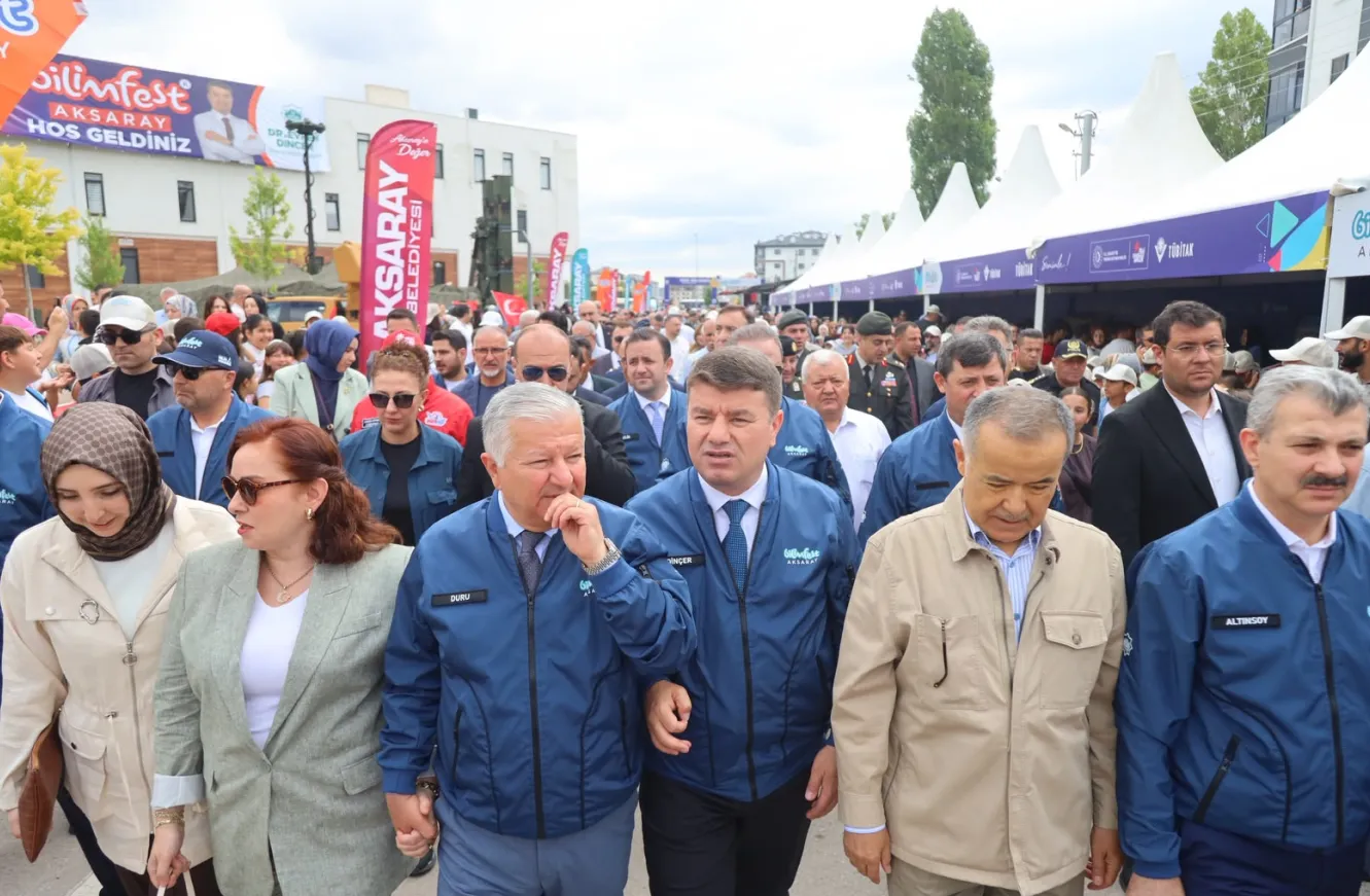 Aksaray semalarında F-16 rüzgarı esti