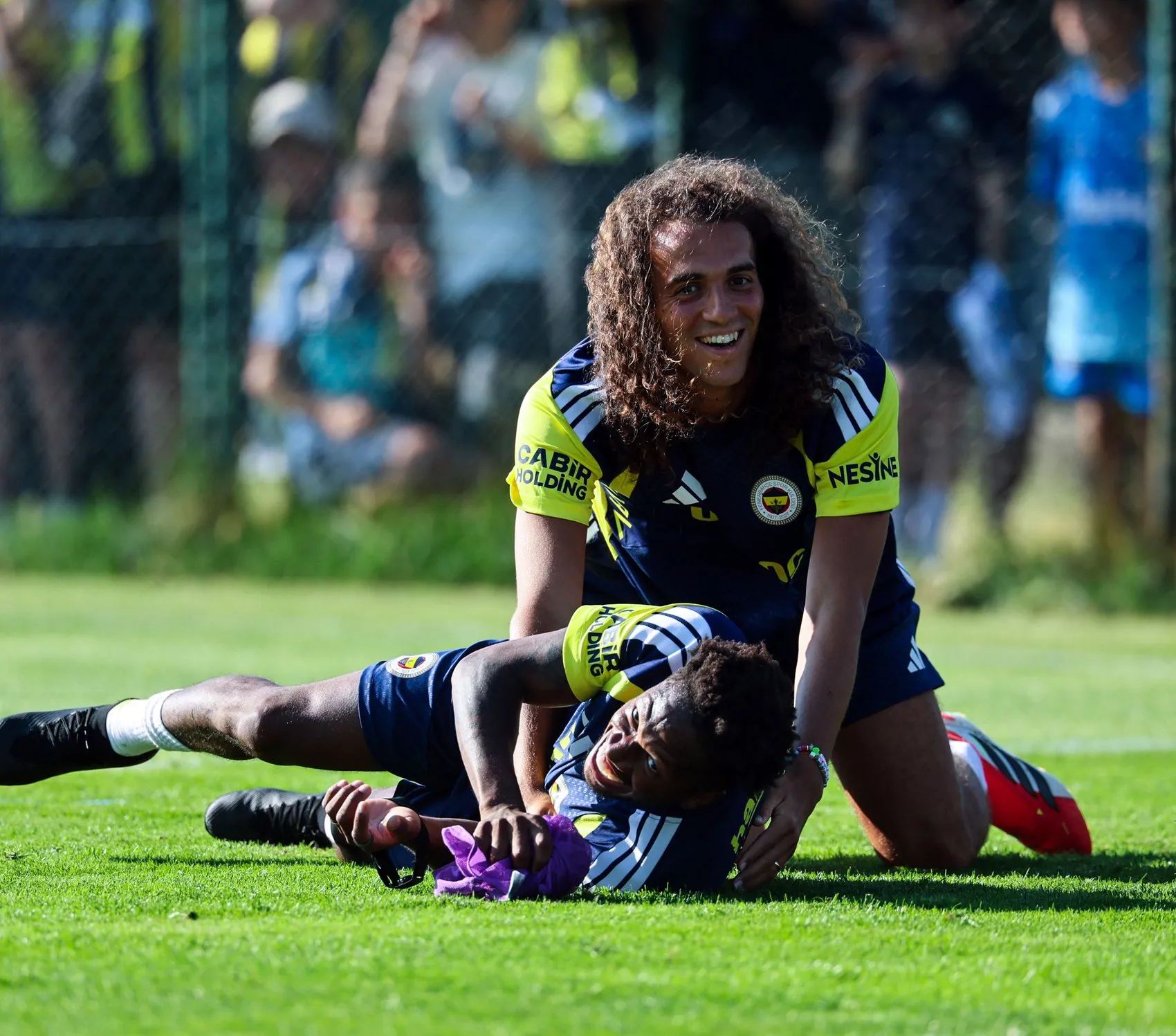 Fenerbahçe Düzce kampında tempoyu artırıyor