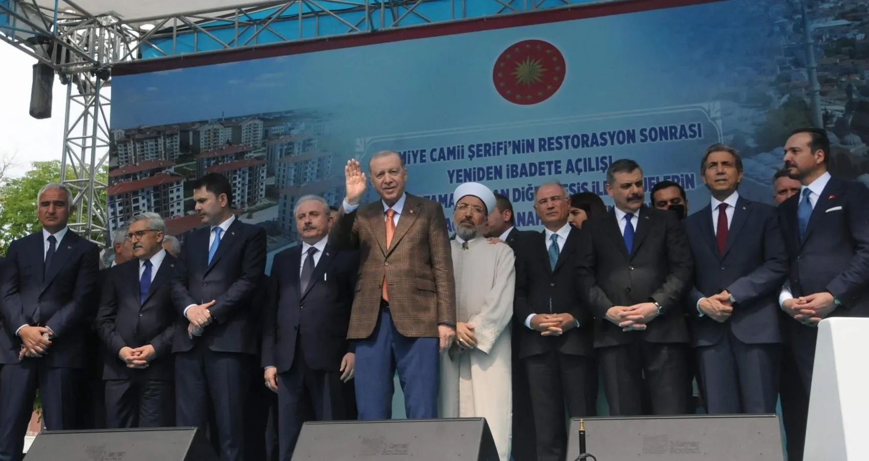 Erdoğan vekilleri militanlıkla suçladı