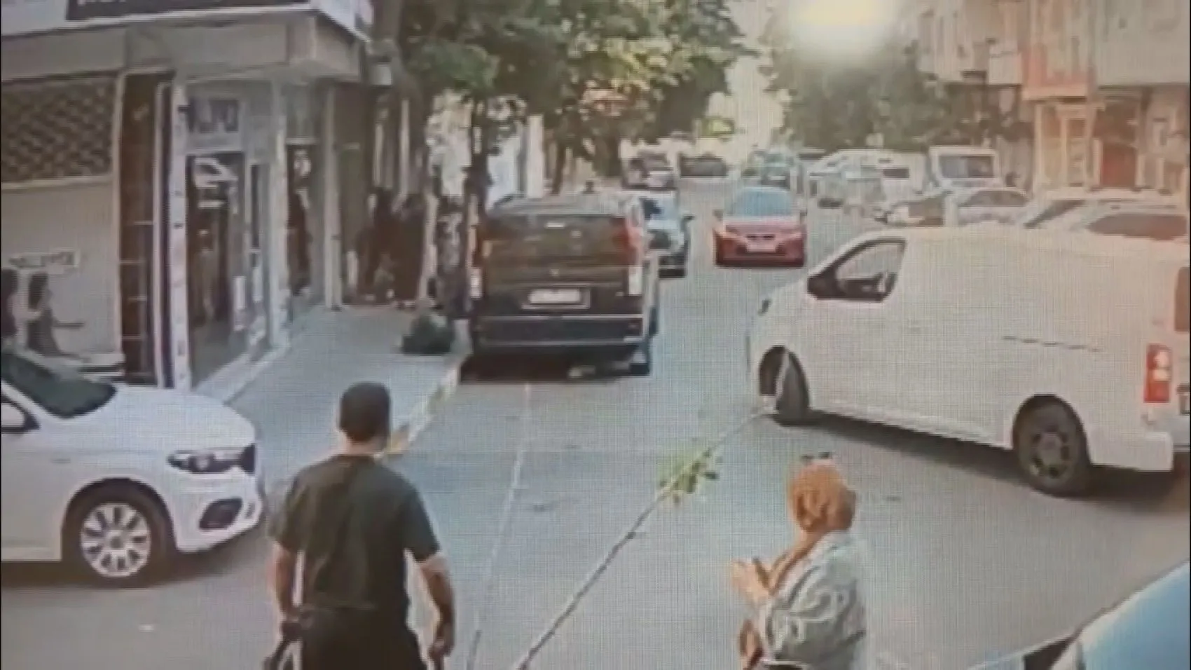Pendik trafiğini tehlikeye atan ehliyetsiz sürücüye ağır fatura