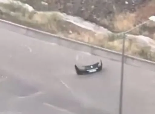 Ankara akşam saatlerinde dolu ve sağanağa teslim oldu