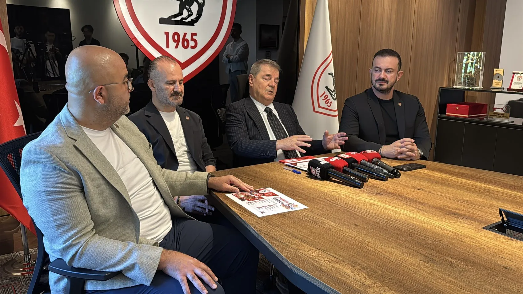 Samsunspor rotayı Avrupa kupalarına çevirdi