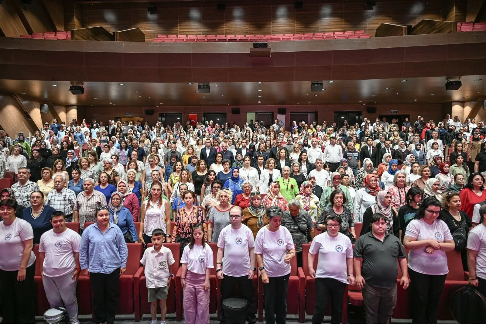 Balıkesir'de el emeği ürünler görücüye çıktı
