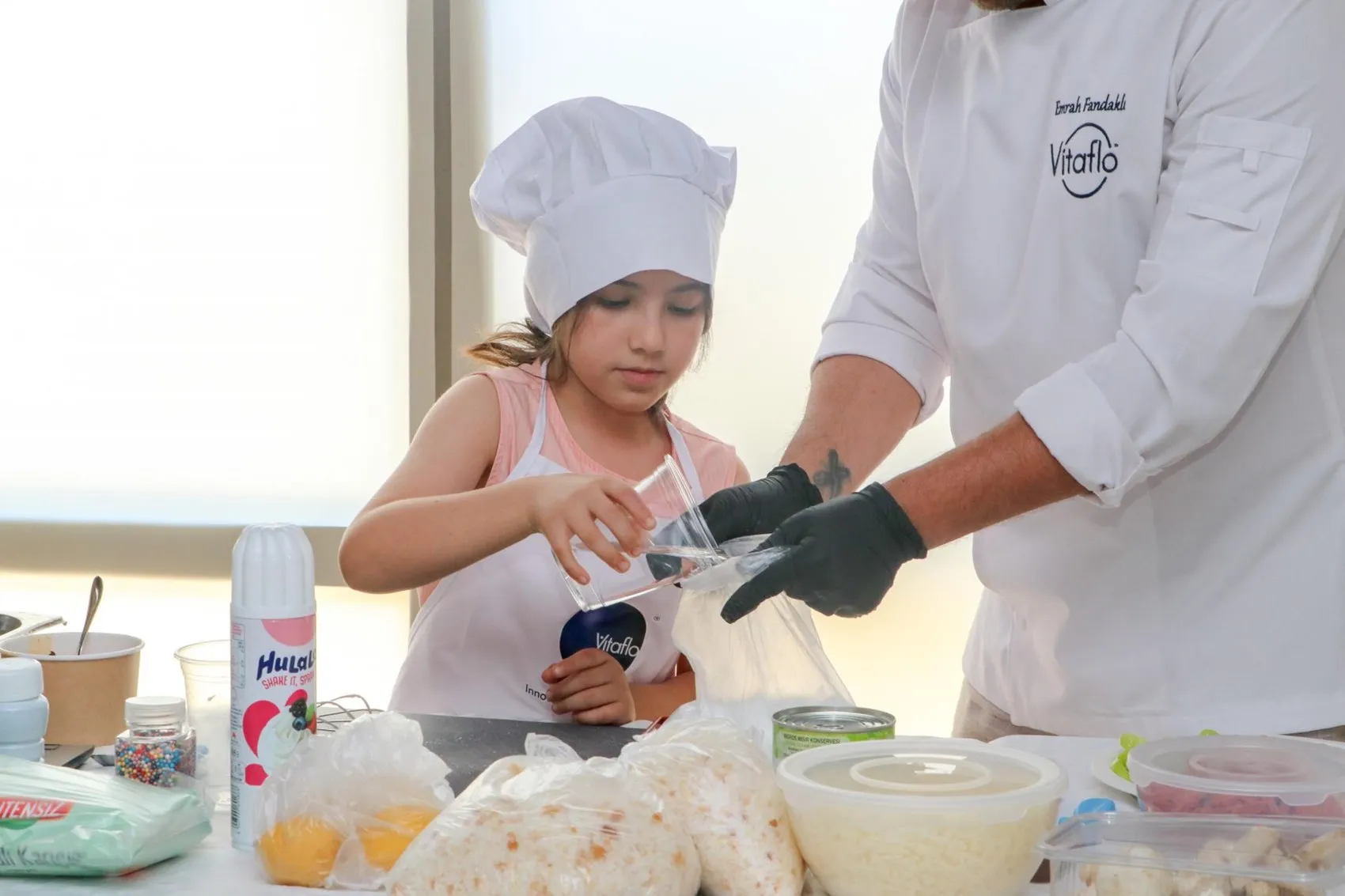 PKU hastası çocuklar mutfakta kendi menülerini hazırladı