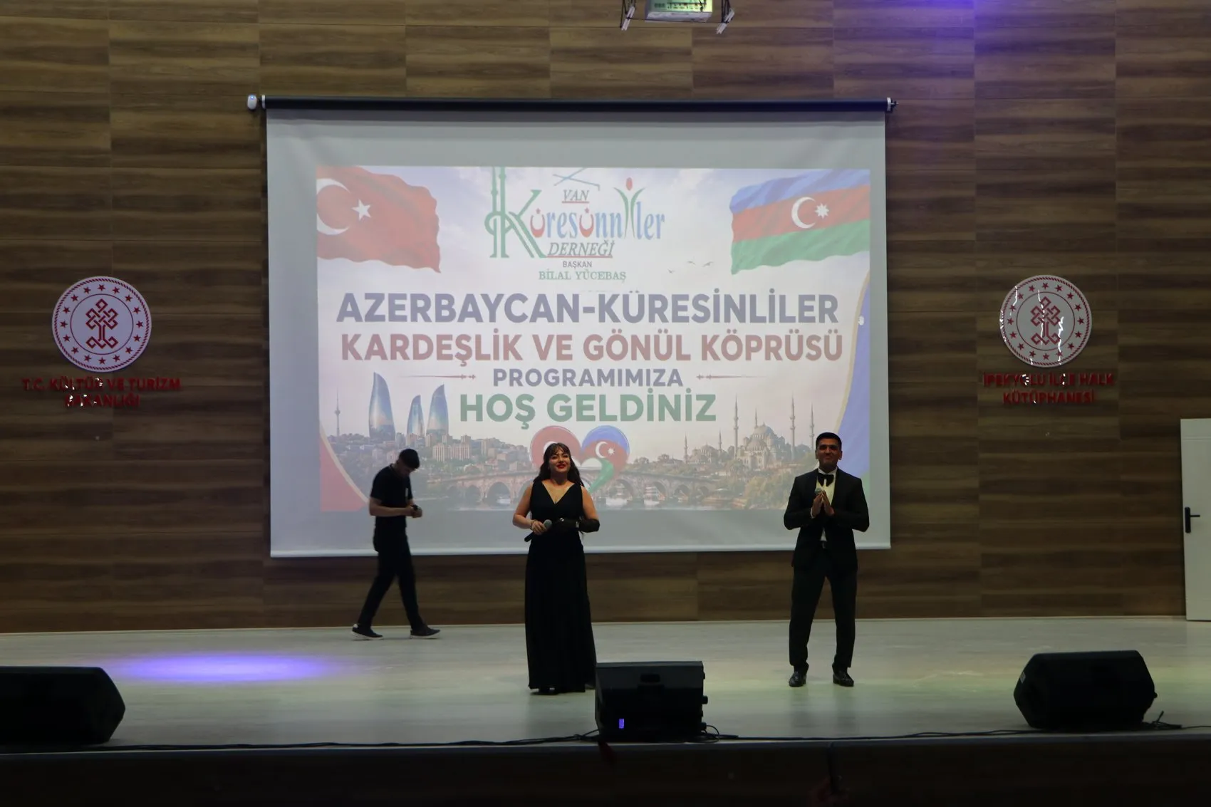 Van’da Azerbaycan ile Gönül Köprüsü Kuruldu