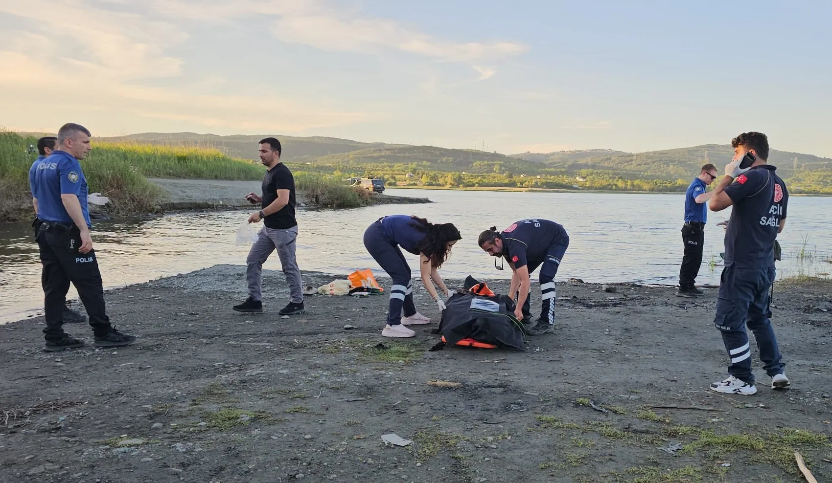Sapanca Gölü'nde serinlemek isteyen kişi hayatını kaybetti