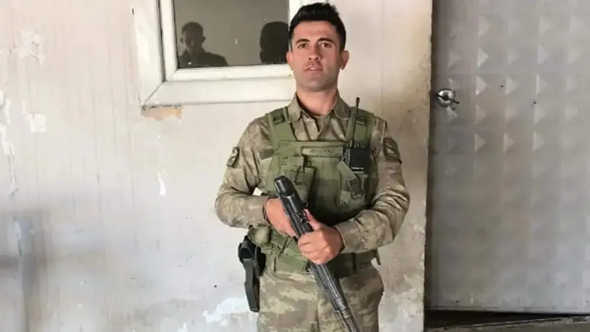 Şehit oğlunun vasiyeti Hamide anneyi 51 yaşında mezun etti