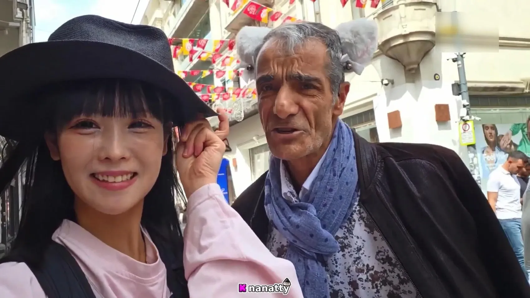 İstiklal'de Japon yayıncıyı taciz eden şüpheliye polis operasyonu