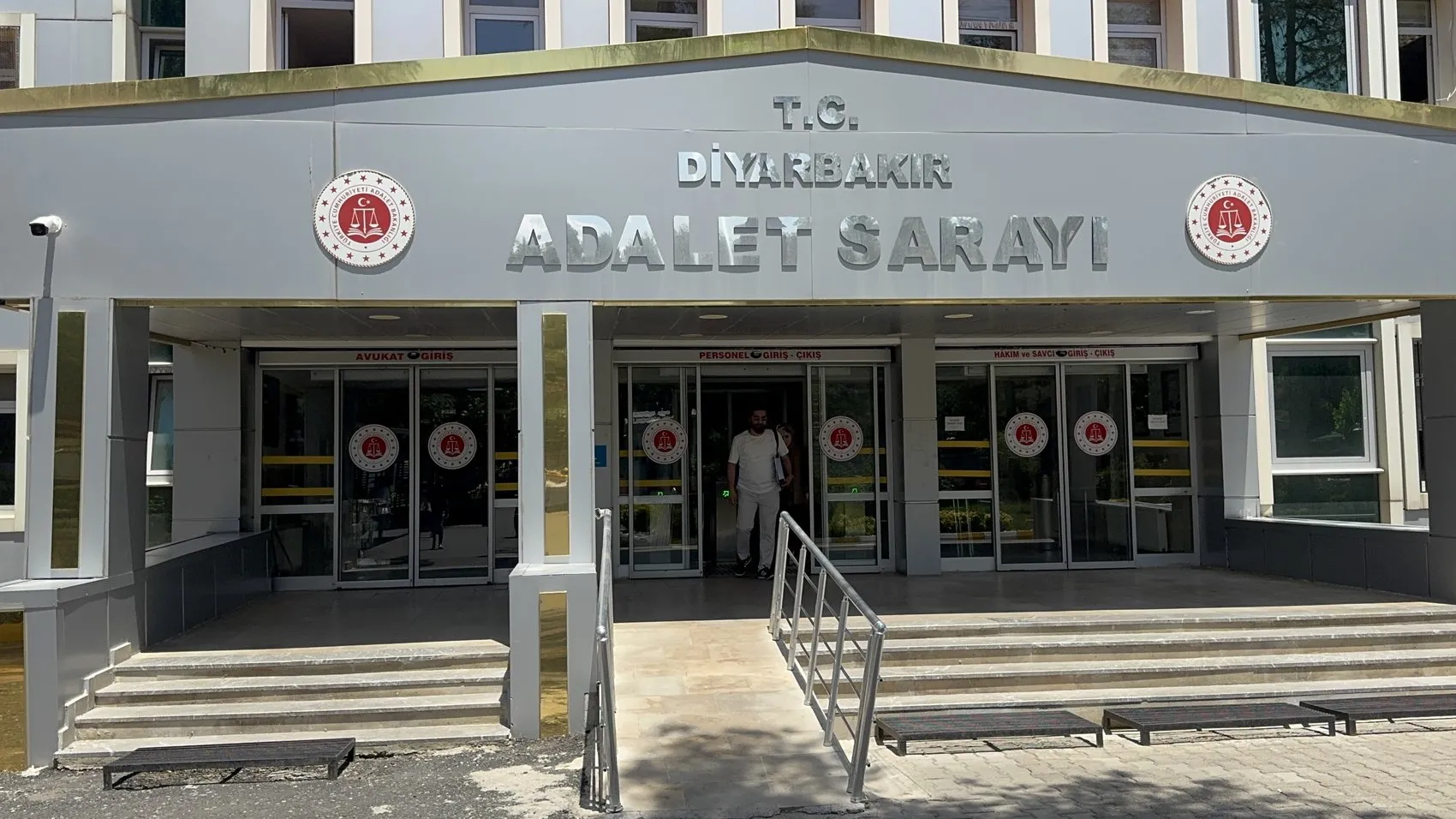 Diyarbakır'daki vahşi cinayet davasında kayıp telefon krizi