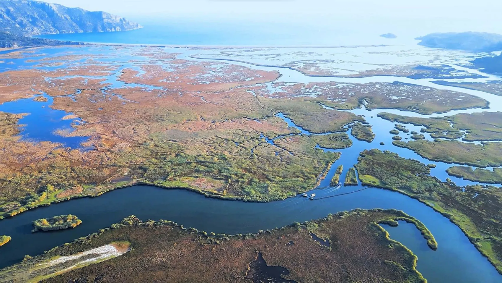 Dalyan Kanalı tekneleri artık elektrikle çalışacak