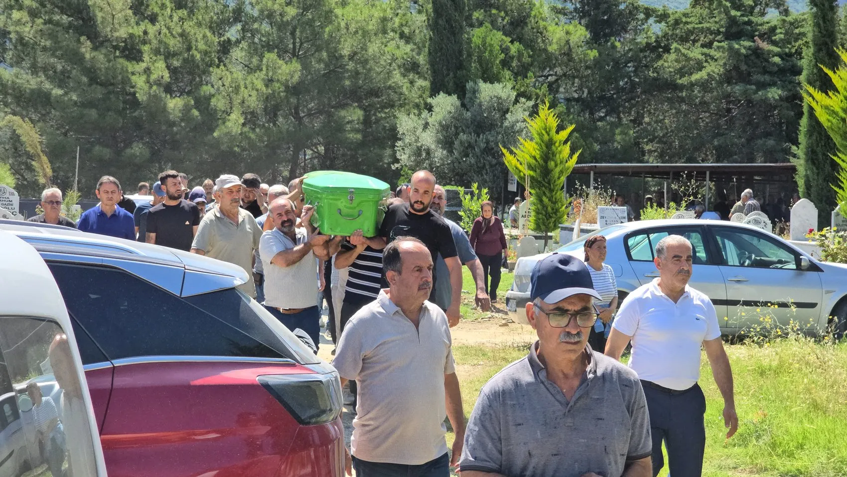 Ayrılmak istediği nişanlısı tarafından katledildi