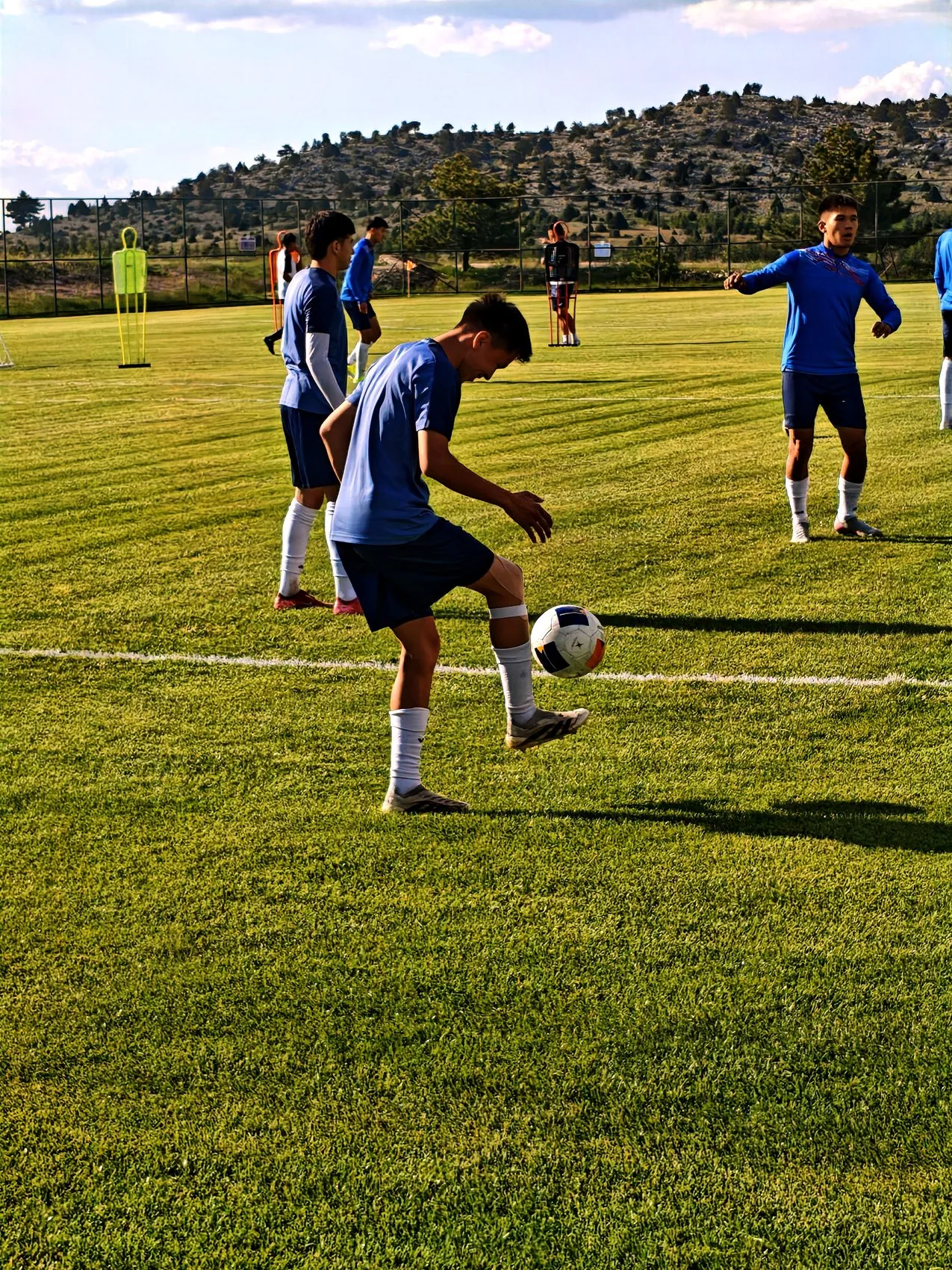 Davraz Dağı yeniden uluslararası futbol takımlarının gözdesi oldu