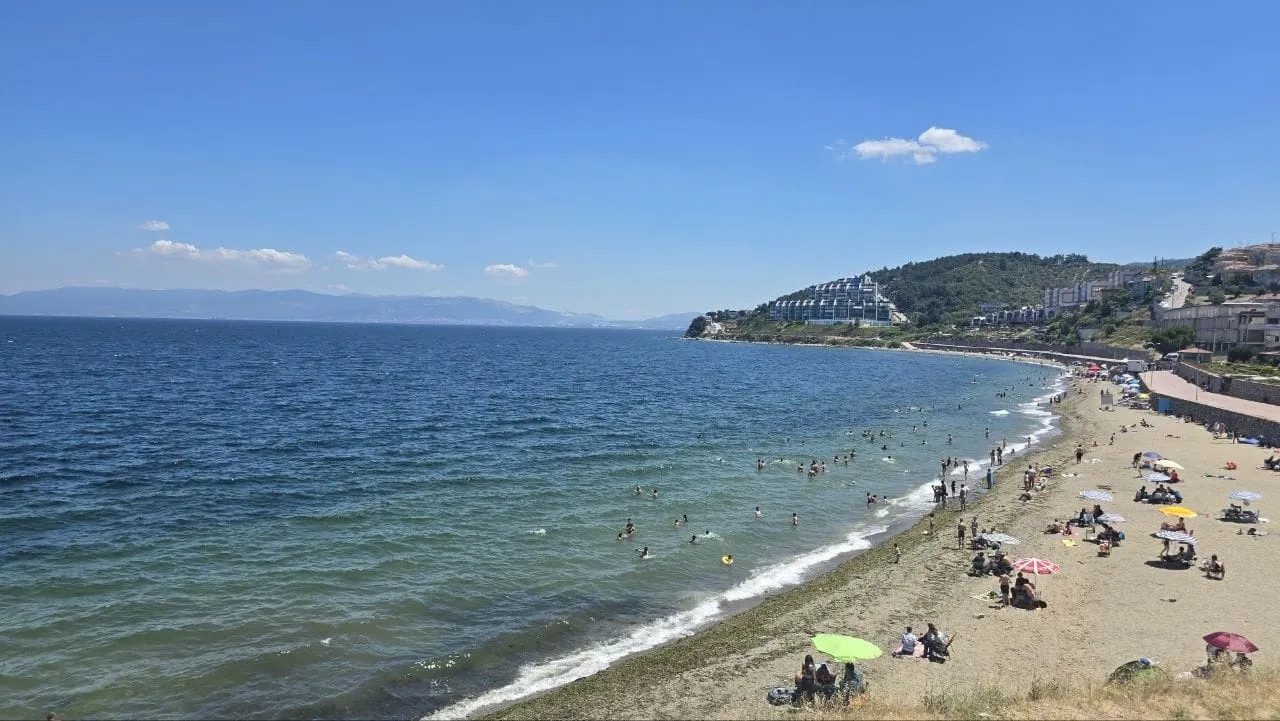 Mudanya sahilinde denize giren 60 yaşındaki adam hayatını kaybetti