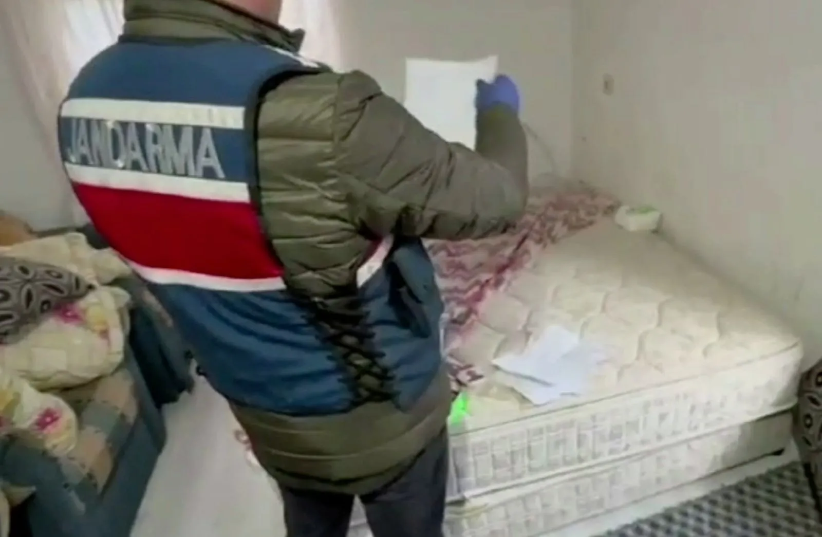Kırşehir'de DEAŞ operasyonuyla 66 milyon liralık finans ağı çökertildi