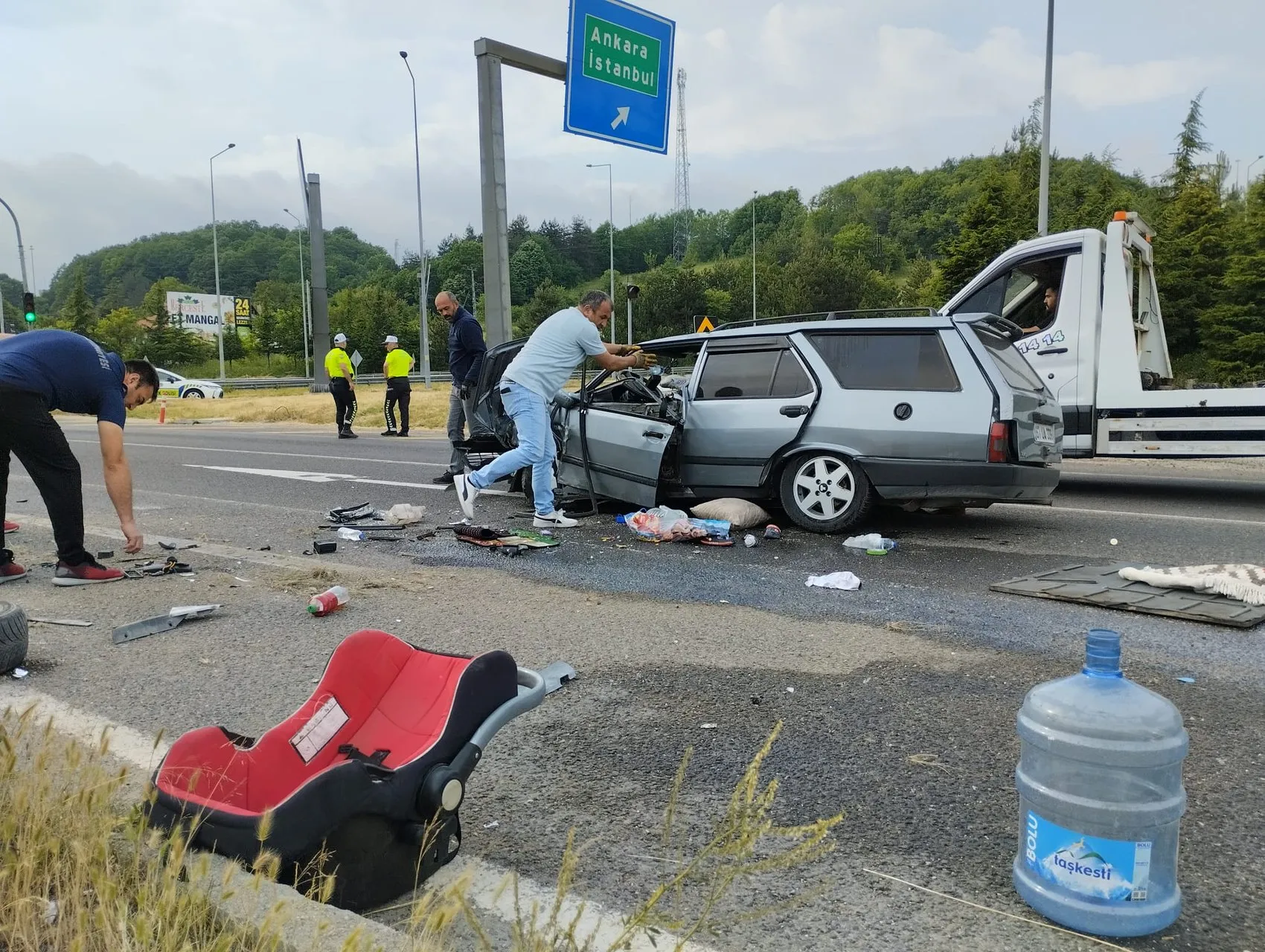 Bolu’da kavşakta kaza 4 kişi yaralandı