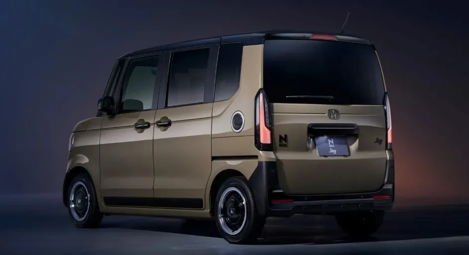 Japonya’nın en çok satan modeli yenilendi: Honda N-Box